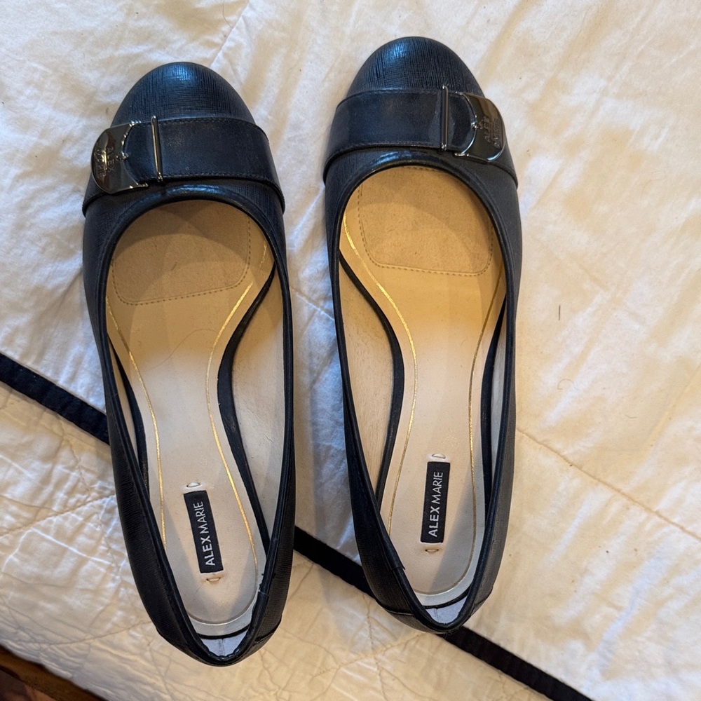 Alex Marie Black Leather Buckle Round-Toe Ballet Flats